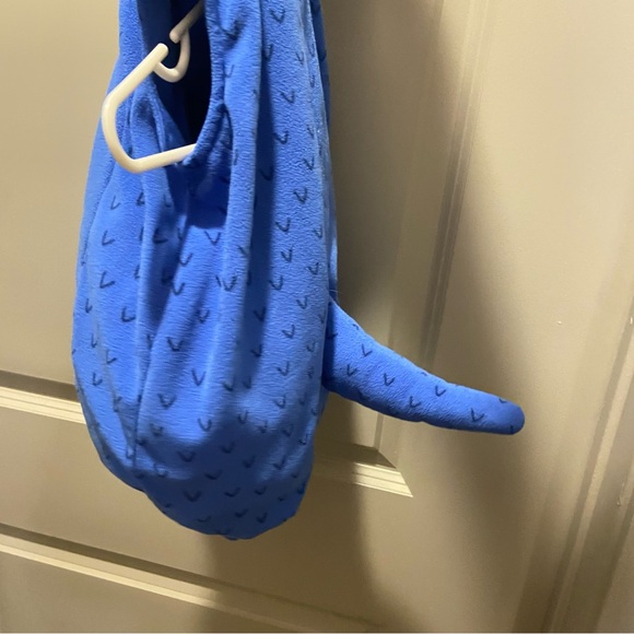 Carter’s Blue Dinosaur Hooded Kids costume - Picture 3 of 4